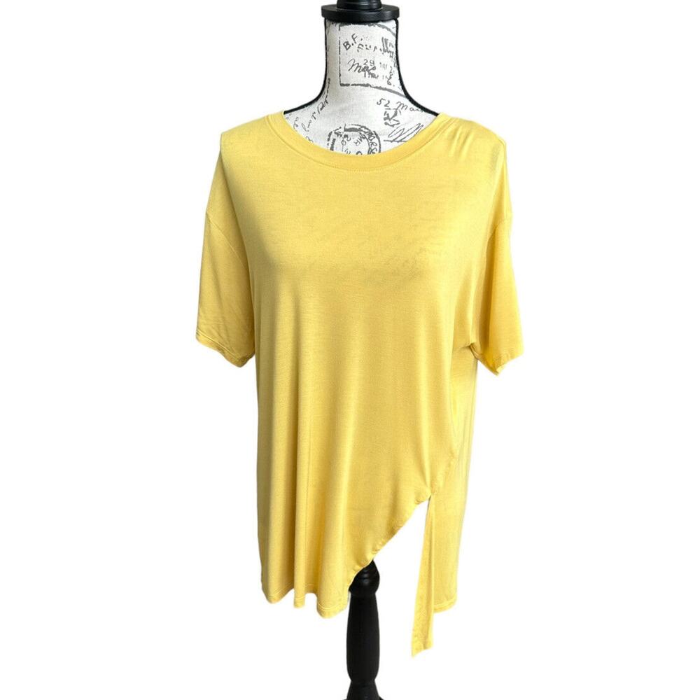 New Hem & Thread Goldenrod Short Sleeve T-shirt Slit Hem Stretch Small NWT